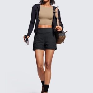 CRZ YOGA Gray Athletic Shorts Lightweight Mid-Thigh